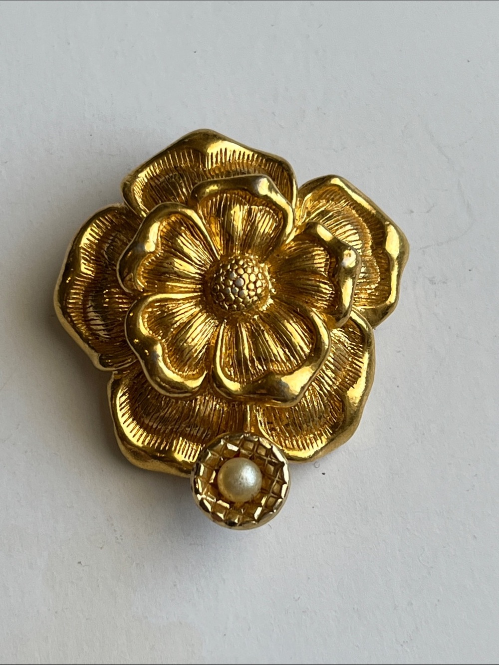 Gold Floral Statement Charm with Pearl Accente